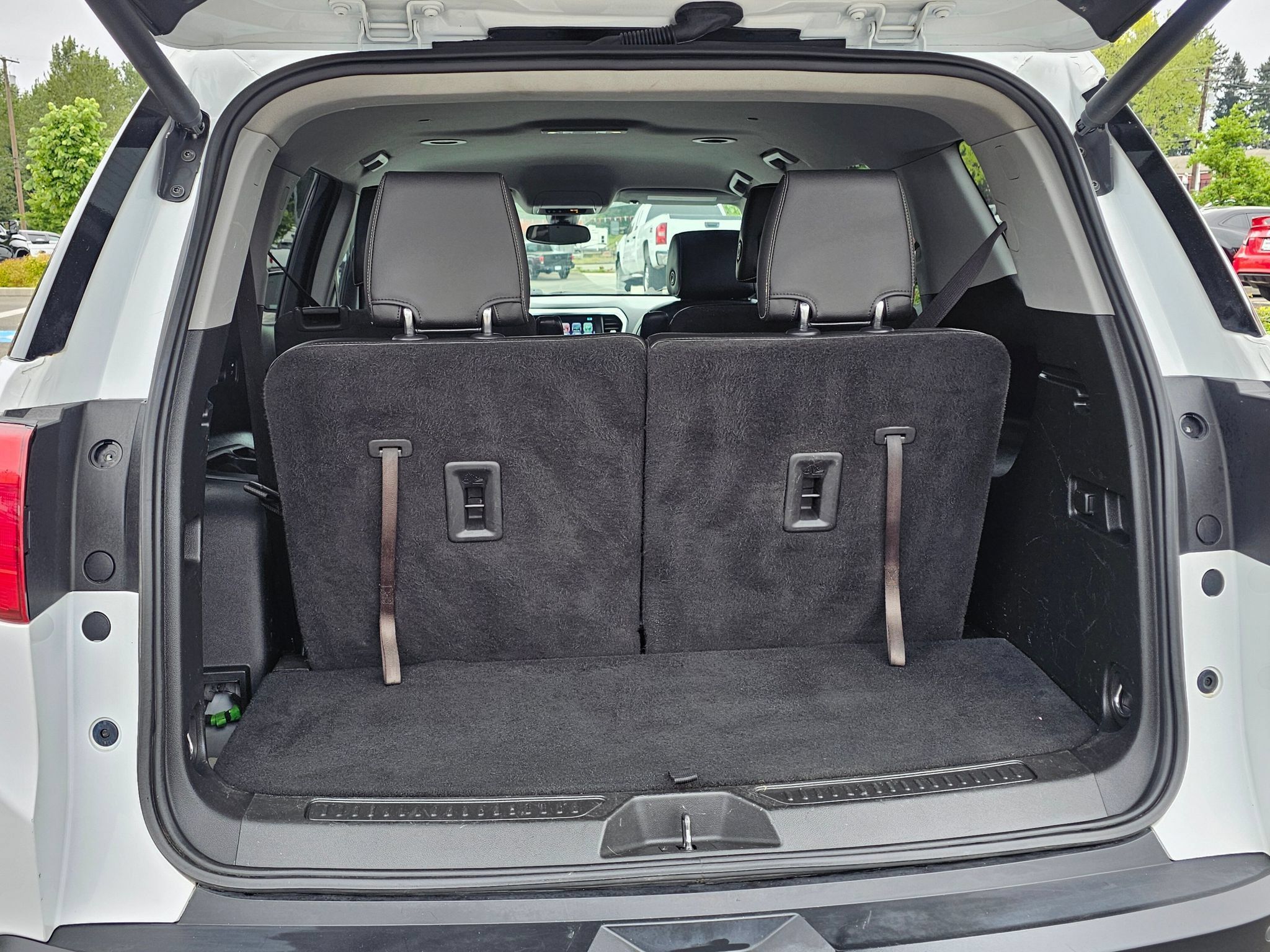 Used 2019 GMC Acadia SLT AWD/4WD image 9