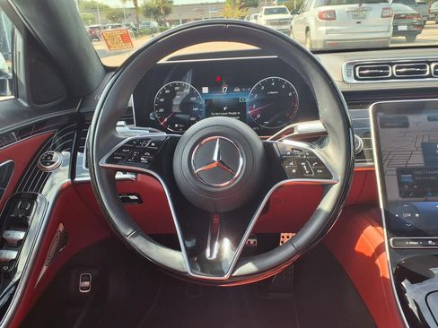 Used 2026 Mercedes-Benz S 580 4MATIC Sedan image 13