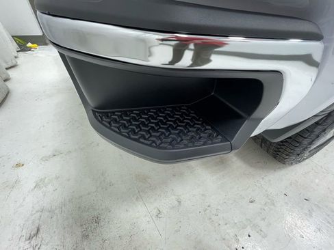 New 2026 GMC Sierra 1500 SLT w/ SLT Premium Package image 7