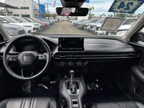 Used 2024 Honda HR-V EX-L image 16