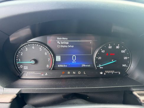 Used 2022 Ford Explorer Limited w/ Equipment Group 301A AWD/4WD image 7