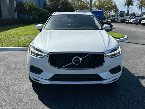 Used 2019 Volvo XC60 T5 Momentum w/ Premium Package image 2