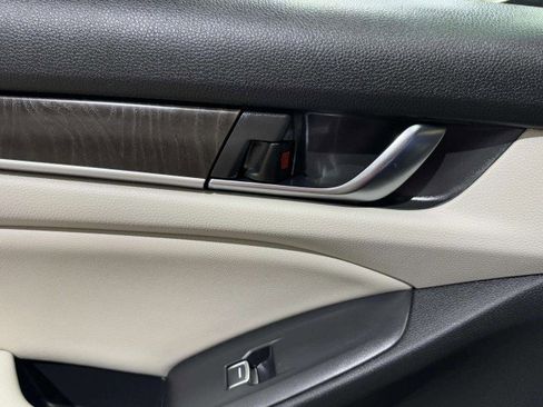 Used 2020 Honda Accord EX-L image 44