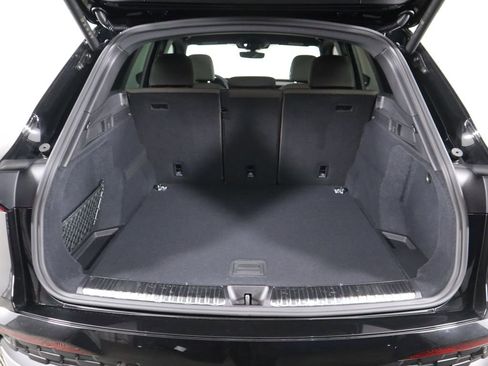 Used 2025 Audi Q5 Premium w/ Premium Plus AWD/4WD image 30