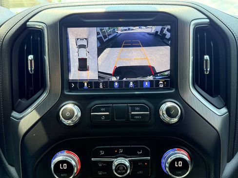 Used 2021 GMC Sierra 2500 Denali w/ Denali Ultimate Package AWD/4WD image 29