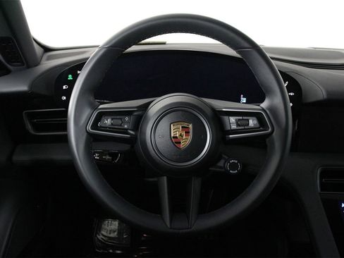 Used 2025 Porsche Taycan image 12