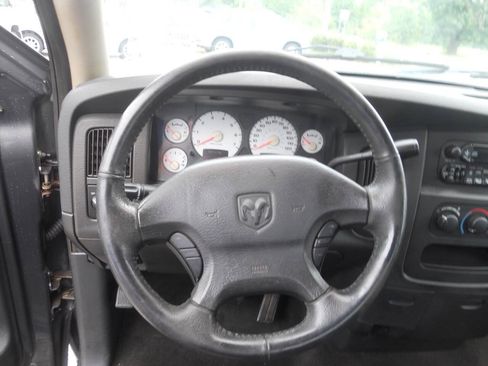 Used 2002 Dodge Ram 1500 Truck 4x4 Regular Cab image 14