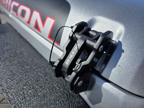Used 2018 Jeep Wrangler Rubicon AWD/4WD image 20