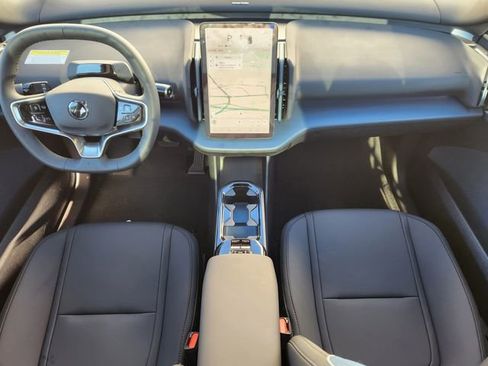New 2026 Volvo EX30 Ultra w/ Protection Package Premier image 11