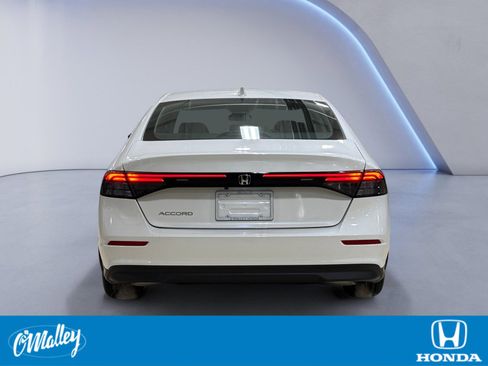 New 2025 Honda Accord LX image 4