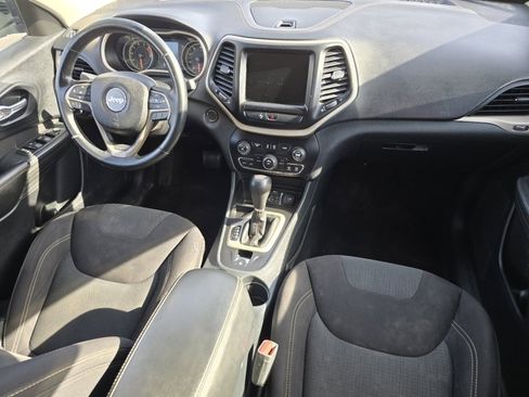 Used 2016 Jeep Cherokee Latitude w/ Safety/Convenience Group image 17