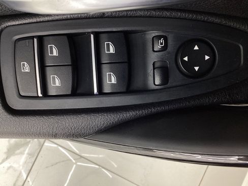 Used 2016 BMW 328i Sedan w/ Driver Assistance Package image 38