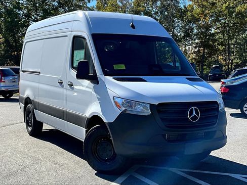 New 2026 Mercedes-Benz Sprinter 2500 image 19