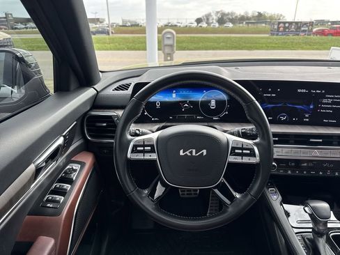 Used 2023 Kia Telluride SX FWD image 14
