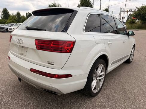Used 2017 Audi Q7 3.0T Prestige AWD/4WD image 6