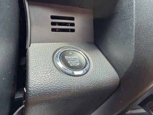Used 2021 Ford Expedition Limited AWD/4WD image 28