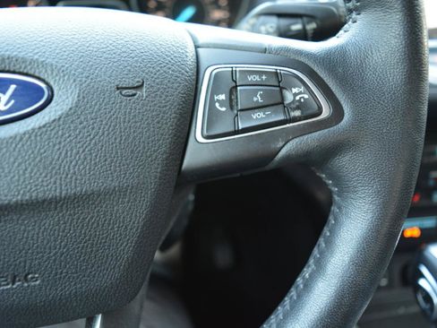 Used 2018 Ford Escape Titanium AWD/4WD image 28