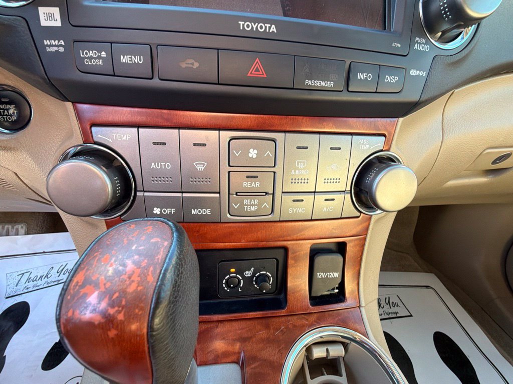 Used 2010 Toyota Highlander Limited w/ Extra Value Pkg 8 FWD image 19