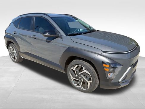 New 2026 Hyundai Kona SEL Premium FWD image 9