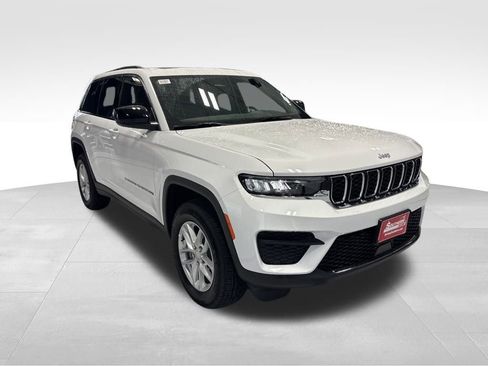New 2025 Jeep Grand Cherokee Laredo X w/ Luxury Tech Group I image 10