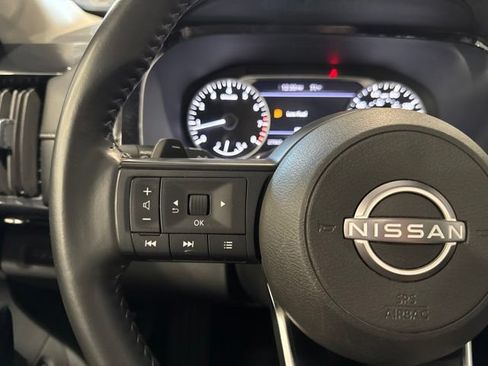 Certified 2024 Nissan Pathfinder SV w/ SV Premium Package AWD/4WD image 26
