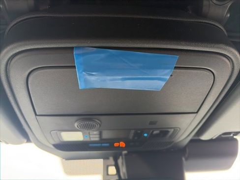 New 2025 Ford Bronco Outer Banks image 25