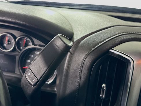 Used 2020 Chevrolet Silverado 1500 LT Trail Boss image 10