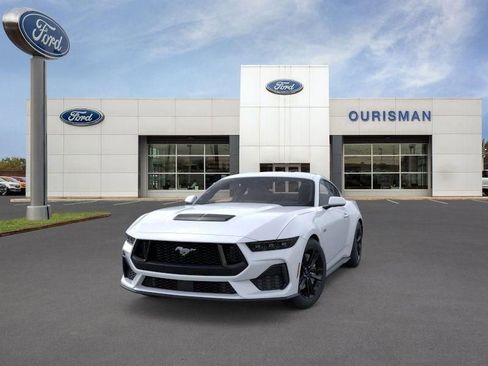 New 2026 Ford Mustang GT image 3