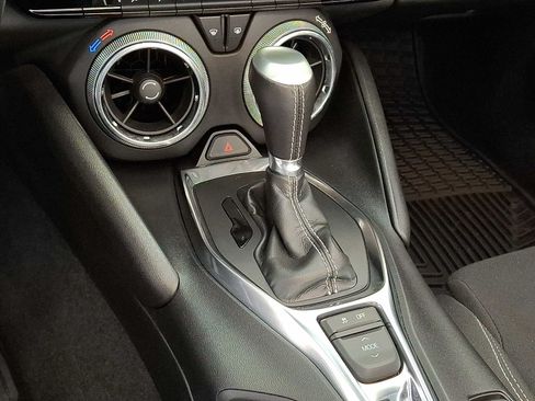 Used 2020 Chevrolet Camaro LT RWD image 14