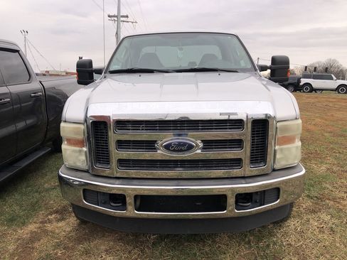 Used 2010 Ford F250 4x4 SuperCab Super Duty image 8