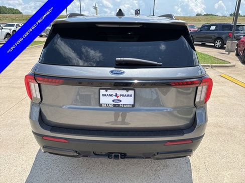 Used 2025 Ford Explorer ST-Line w/ Premium Package RWD image 9