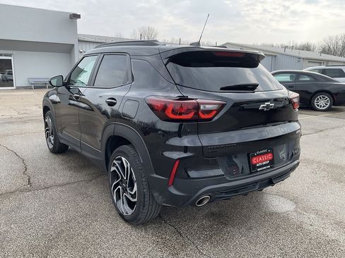 Used 2025 Chevrolet TrailBlazer RS w/ Convenience Package image 5