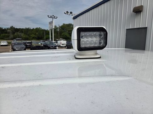 Used 2017 GMC Sierra 1500 4x4 Crew Cab image 18