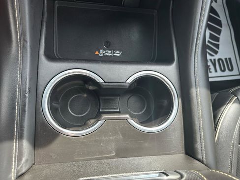 Used 2021 GMC Yukon SLT image 17