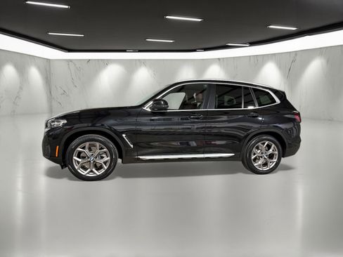 Used 2022 BMW X3 xDrive30i w/ Premium Package 2 image 2