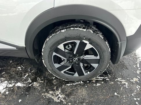 New 2026 Nissan Kicks SV w/ SV Premium Package image 36