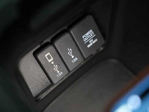 Used 2019 Honda CR-V EX image 33