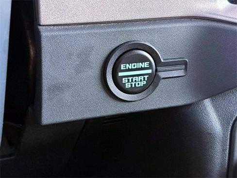 Used 2025 Ford Bronco Outer Banks image 27