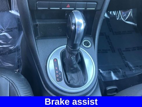 Used 2016 Volkswagen Beetle 1.8T image 11