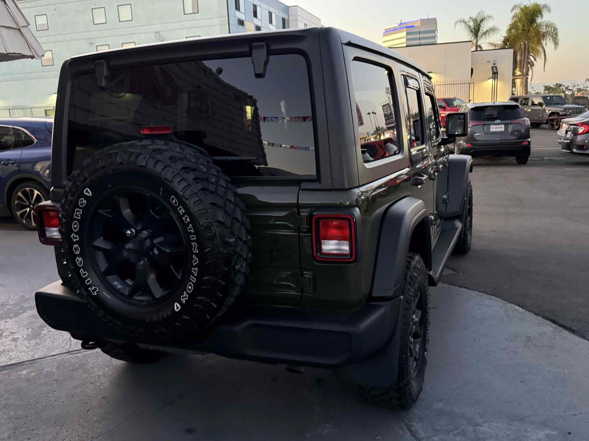 Used 2021 Jeep Wrangler Unlimited Sport AWD/4WD image 30