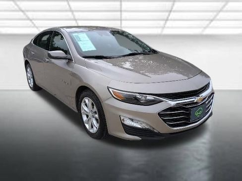 Used 2024 Chevrolet Malibu LT FWD image 1