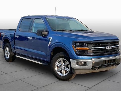 Used 2025 Ford F150 XLT w/ Equipment Group 301A Standard AWD/4WD image 3