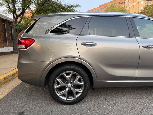 Used 2016 Kia Sorento SX AWD/4WD image 8