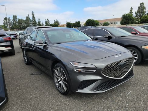 Used 2026 Genesis G70 2.5T AWD/4WD image 3