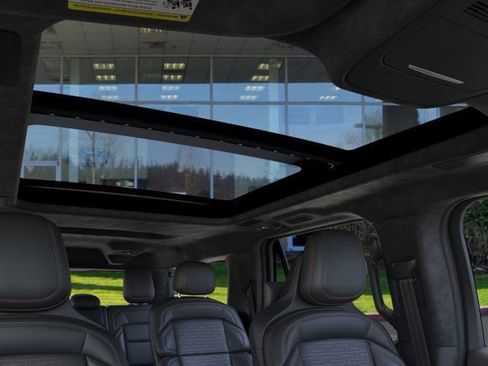 New 2026 Lincoln Navigator L Black Label AWD/4WD image 22