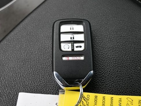 Used 2021 Honda Accord Sport image 18