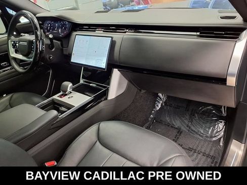 Used 2025 Land Rover Range Rover Long Wheelbase Autobiography AWD/4WD image 9