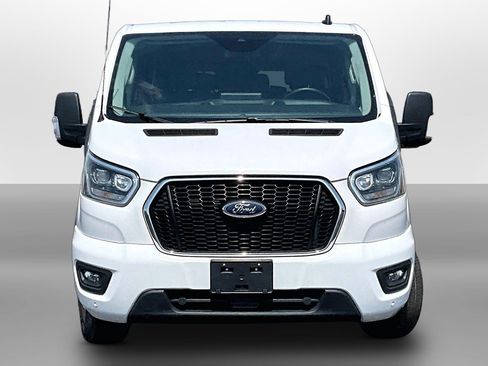 Used 2023 Ford Transit 350 XLT RWD image 3