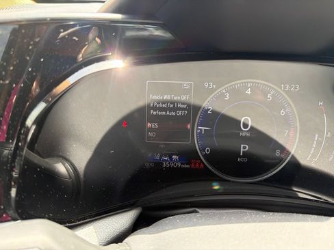 Used 2025 Lexus NX 250 FWD w/ Towing Package (2000 Lbs) image 4
