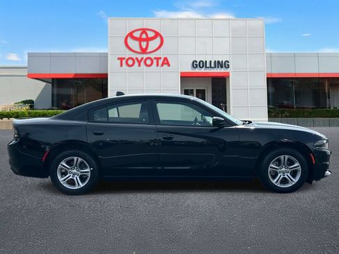 Used 2023 Dodge Charger SXT RWD image 6